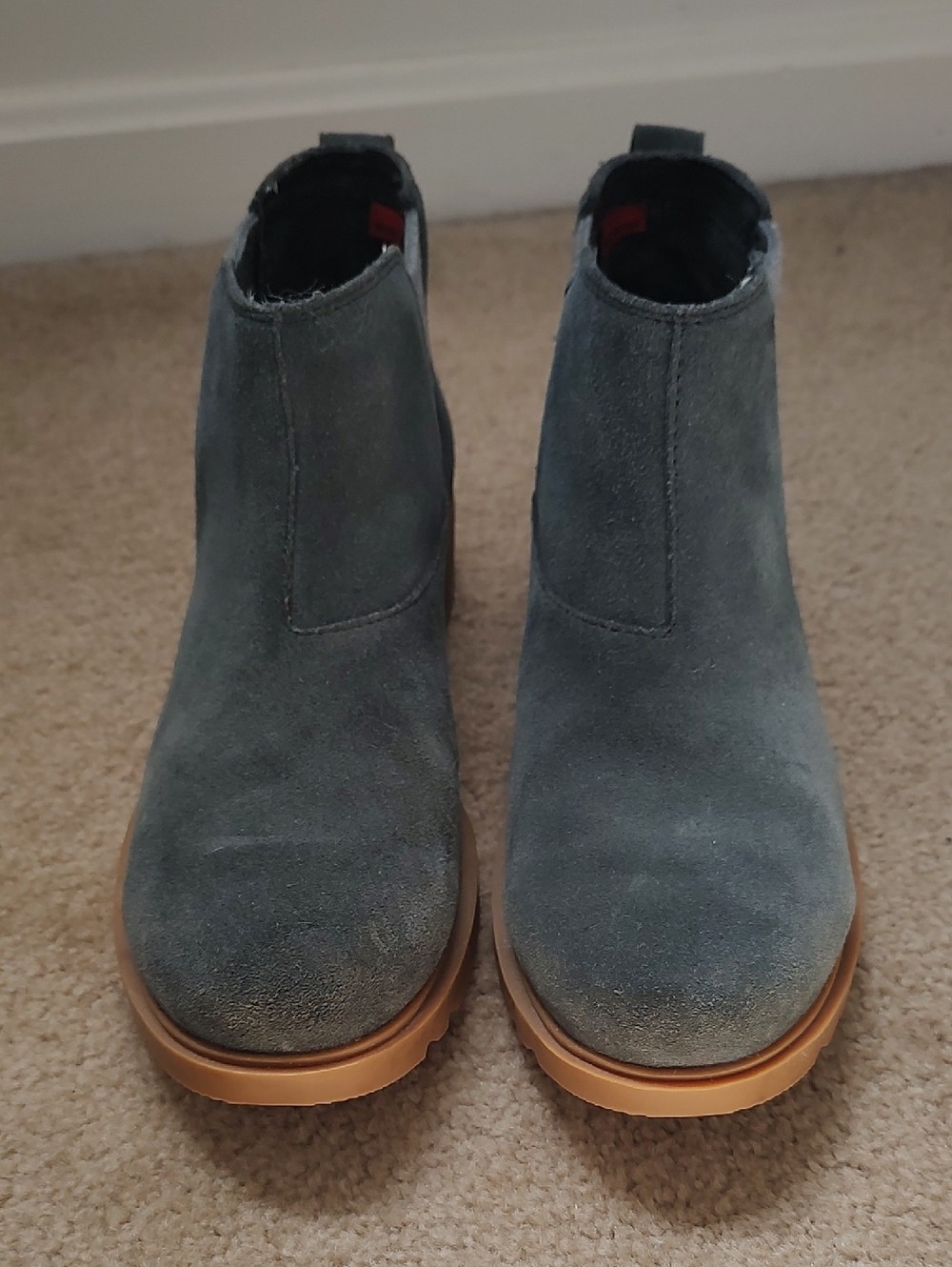 Sorel Emelie II Waterproof Suede Chelsea Boots in Dark Moss, Size 8.5